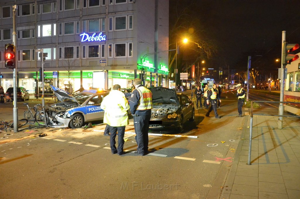 VU Pol Pkw Koeln Mitte Hahnenstr Im Laach P072.JPG